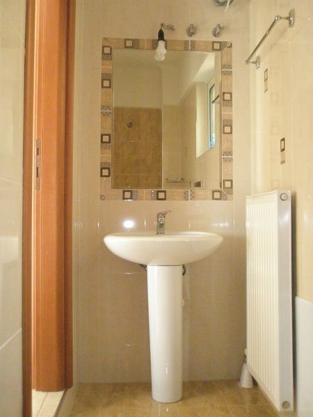 ΚΑΡΑΟΛΗ ΚΑΙ ΔΗΜΗΤΡΙΟΥ 4