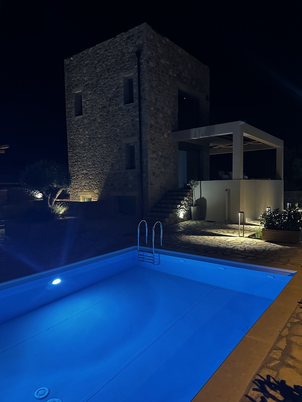 VILLA ΠΛΗΣΙΟΝ  COSTA NAVARINO