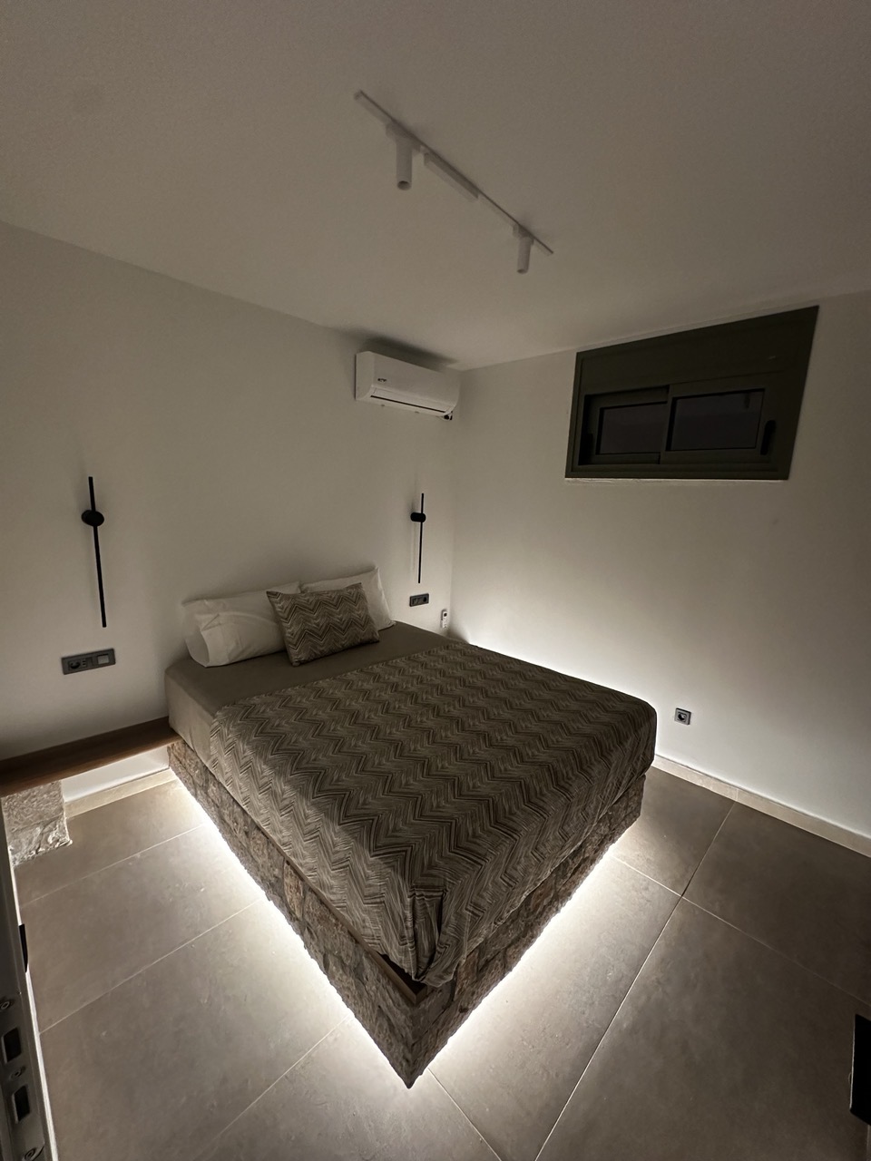 VILLA ΠΛΗΣΙΟΝ  COSTA NAVARINO