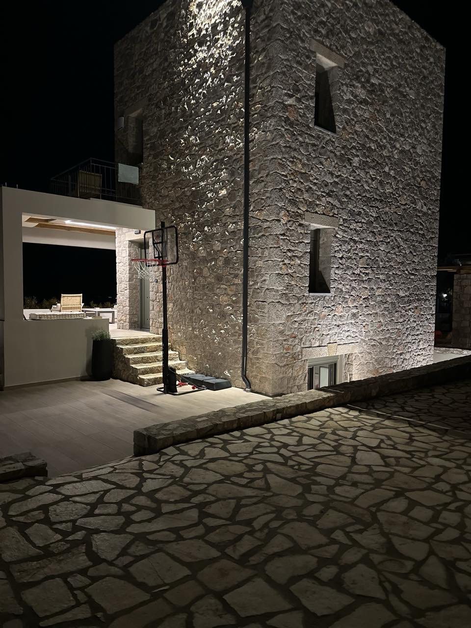 VILLA ΠΛΗΣΙΟΝ  COSTA NAVARINO