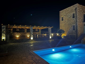 VILLA ΠΛΗΣΙΟΝ  COSTA NAVARINO